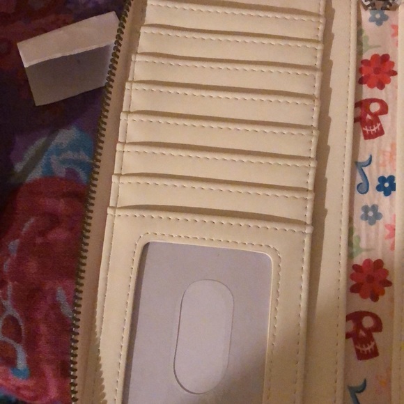 White Coco Satchel turn Crossbody bag - Picture 7 of 12